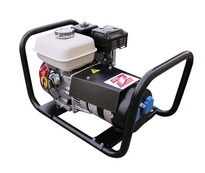Generating sets with 3000/3600 RPM petrol engine.
